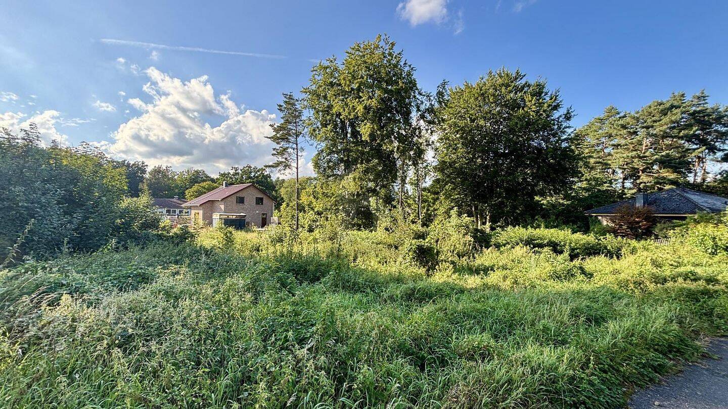 Земельный участок в Люнебург, Германия № 332011