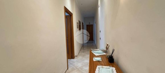 3 Schlafzimmer Wohnung in Castellammare di Stabia, Italy, Nr. 52672 11
