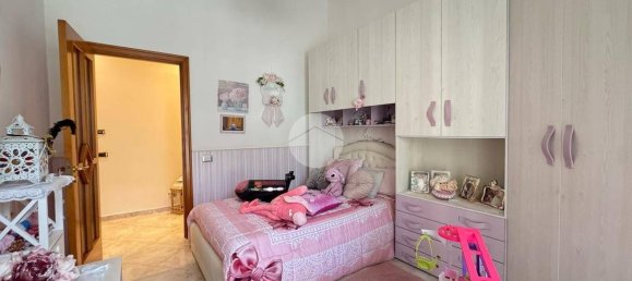 3 Schlafzimmer Wohnung in Castellammare di Stabia, Italy, Nr. 52672 17