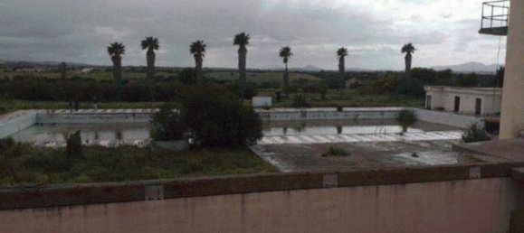 Gewerbliche Immobilie in Sassari, Italy 82667m², Nr. 340876 3