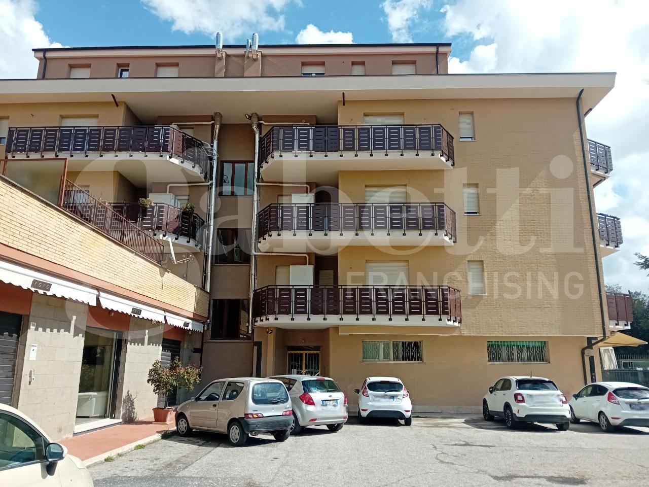 Apartamento de 4 divisões em Civita Castellana, Italy N.º 14778