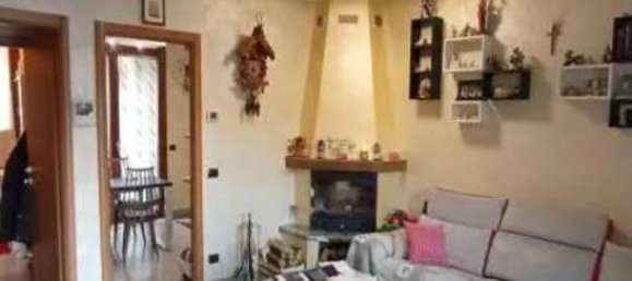 4غرفة منزل في Lurago Marinone, Italy رقم 3902 4