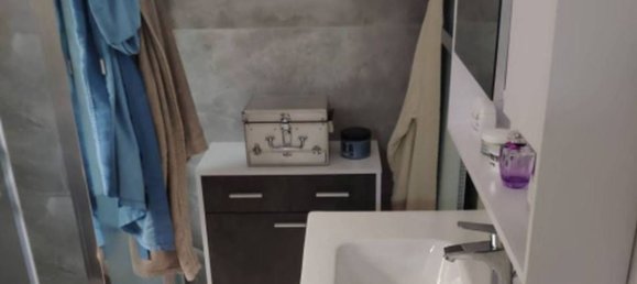 3 rooms Apartment in Vittoria, Italy No. 257925 2