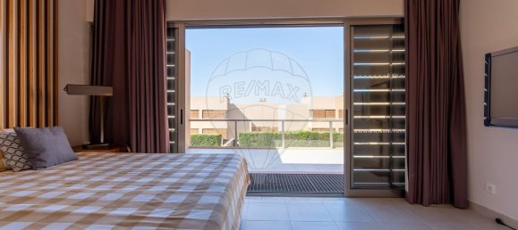 3 Schlafzimmer Villa in Guia, Portugal, Nr. 25662 20