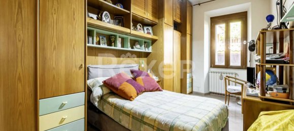 Квартира с 6 комнатами в Рим, Италия № 9727 11