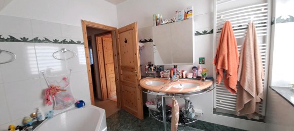 Casa de 4 dormitorios en Saalekreis, Germany No. 261839 8