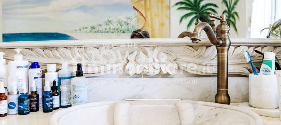 4 غرف نوم فيلا في Seravezza, Italy رقم 186216 39