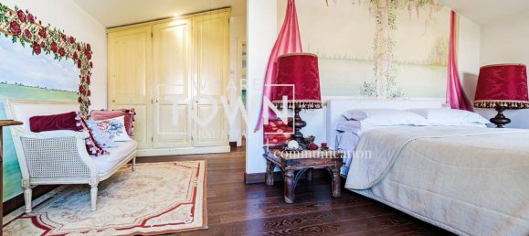 4 غرف نوم فيلا في Seravezza, Italy رقم 186216 31