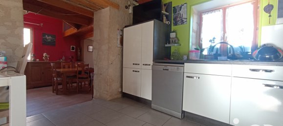 Дом с 8 комнатами в Шинон, Франция № 158042 23