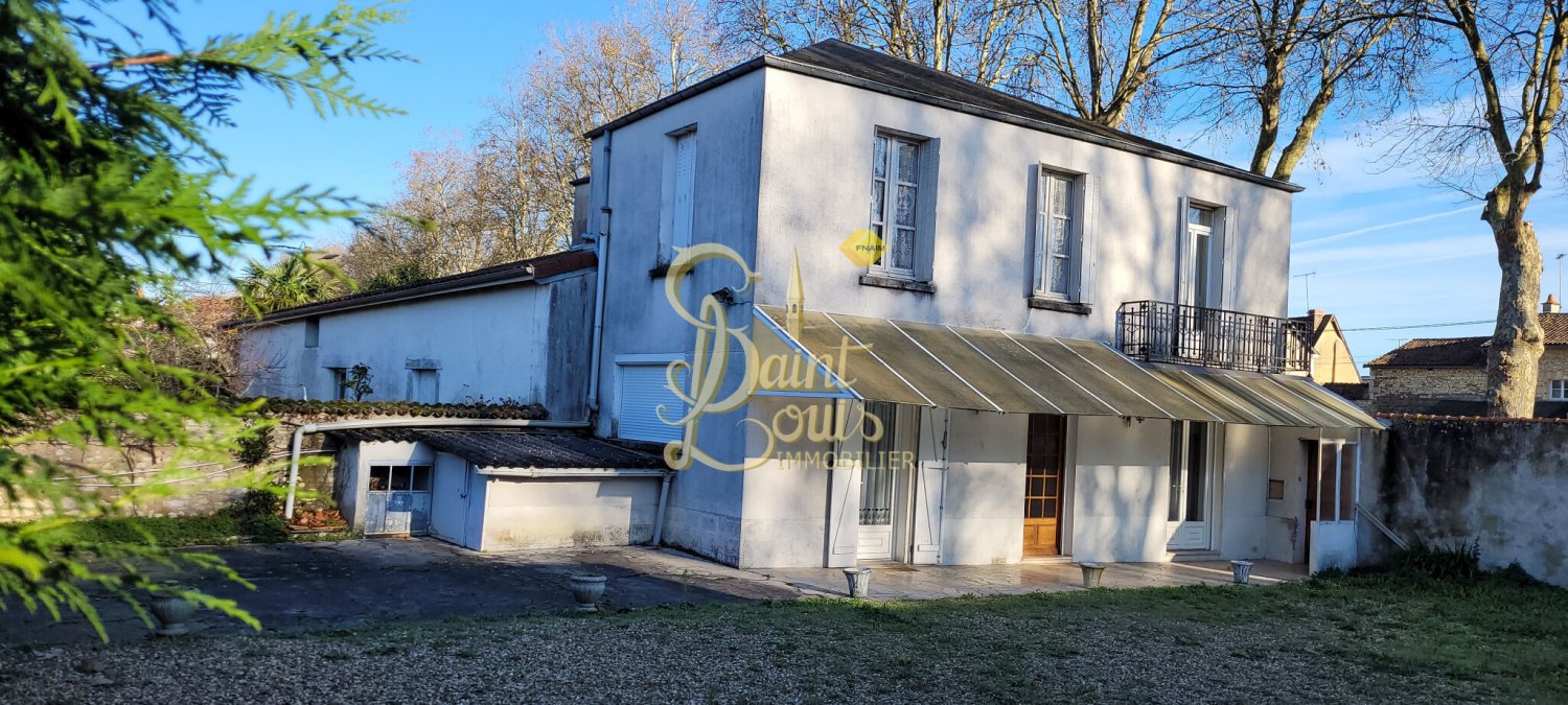 3 Schlafzimmer Haus in Richelieu, France, Nr. 271661