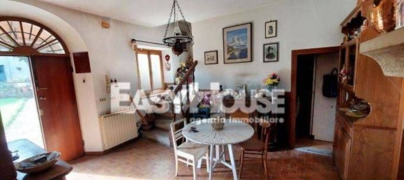 3 bedrooms House in Terranuova Bracciolini, Italy No. 120173 8