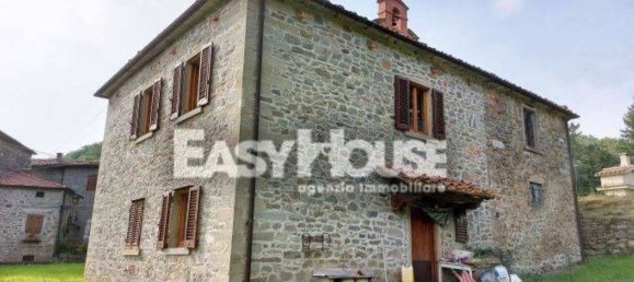 3 bedrooms House in Terranuova Bracciolini, Italy No. 120173 4