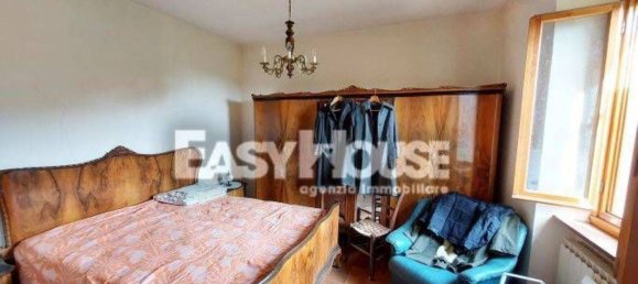 3 bedrooms House in Terranuova Bracciolini, Italy No. 120173 12