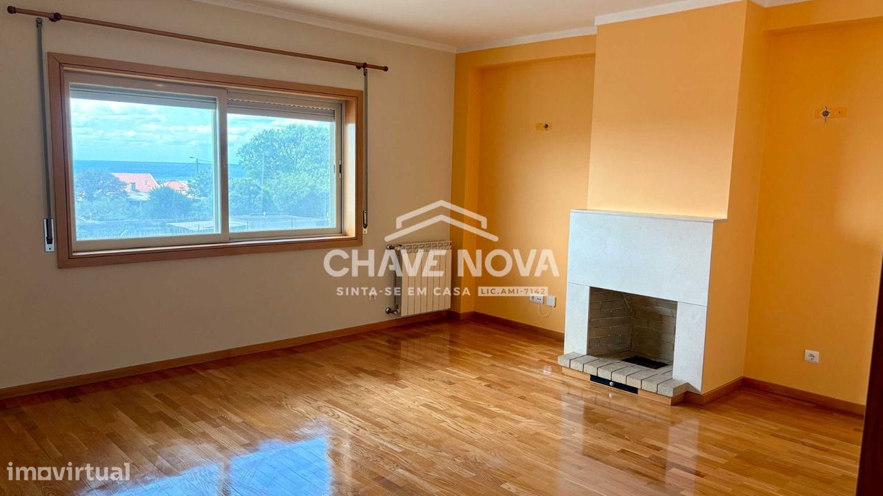 2 bedrooms Apartment in Sao Felix da Marinha, Portugal No. 110780
