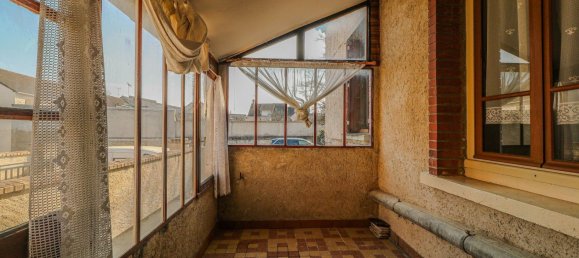 2 bedrooms House in Vert, France No. 123836 8