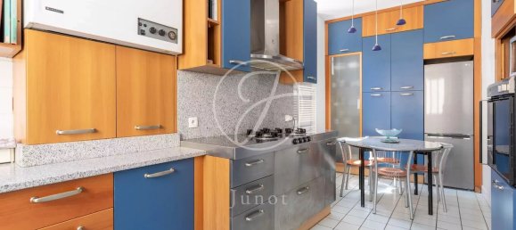 3 Schlafzimmer Wohnung in Paris, France, Nr. 186324 12