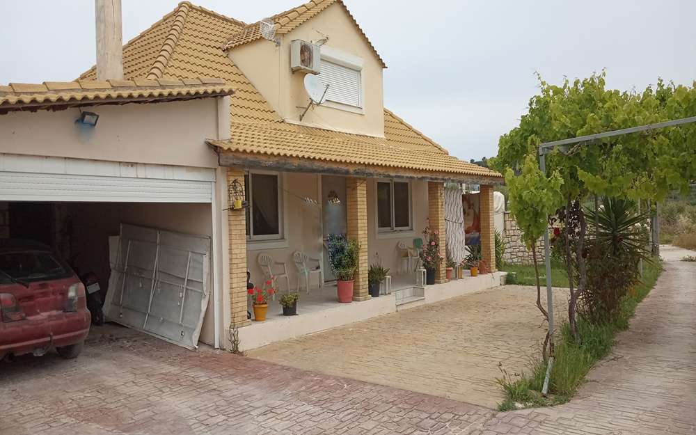 Propiedad comercial de 8 dormitorios en Zakynthos, Greece No. 8566