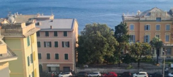 2 Schlafzimmer Wohnung in Genoa, Italy, Nr. 71531 8