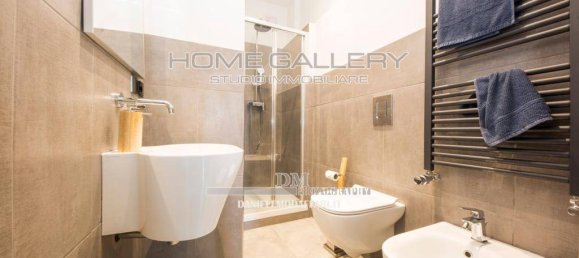 2 Schlafzimmer Wohnung in Genoa, Italy, Nr. 71531 11