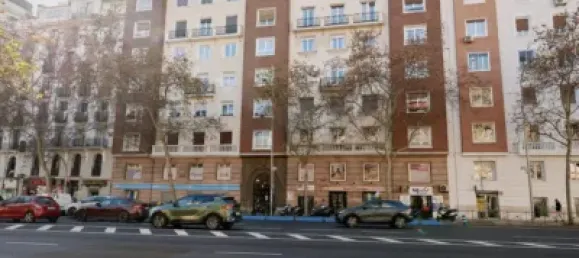 5 bedrooms Apartment in Madrid, Spain No. 137260 20