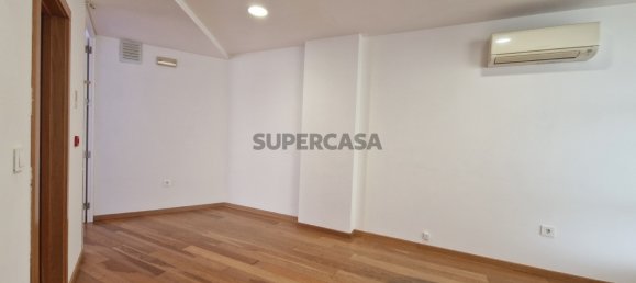 50m² Commercial property in Oeiras, Portugal No. 159206 6