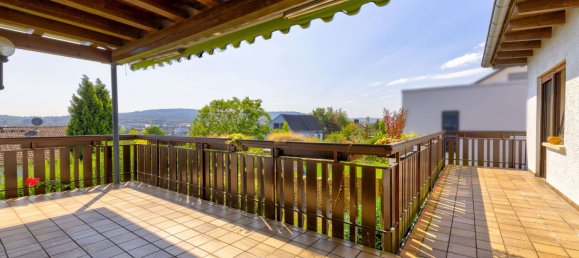 Бунгало с 5 спальнями в Райнгау-Таунус, Германия № 144530 10