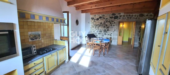 3 Schlafzimmer Haus in Saint-Pons, France, Nr. 203911 8