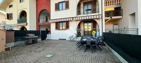 Apartamento de 4 habitaciónes en Piscina, Italy No. 214871 10