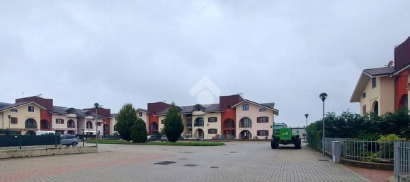 Apartamento de 4 habitaciónes en Piscina, Italy No. 214871 5