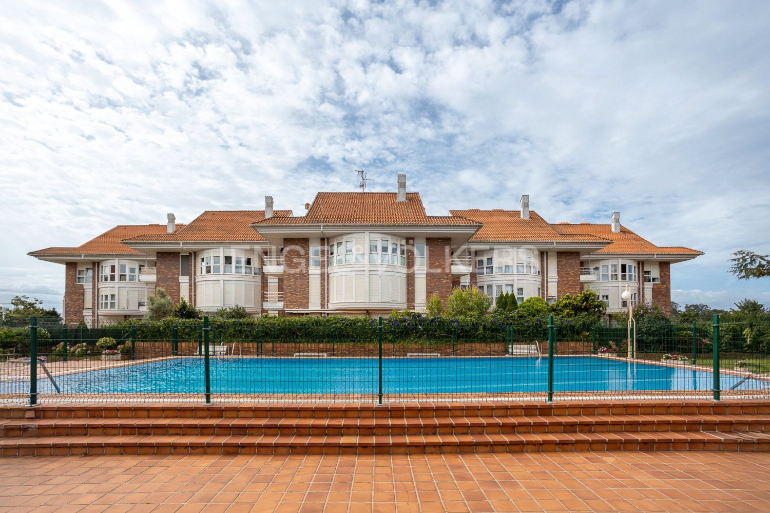 2 bedrooms Duplex in Santona, Spain No. 201654