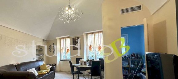 5 rooms Apartment in San Biagio della Cima, Italy No. 123219 3