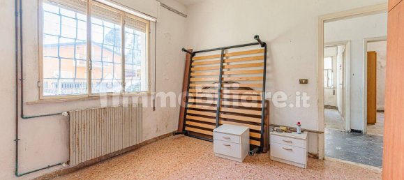 Apartamento T2 em Serravalle Pistoiese, Italy N.º 269618 3