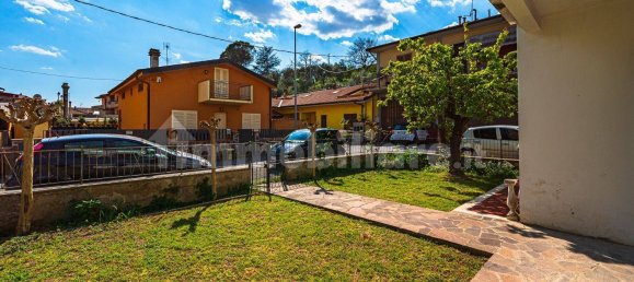 Apartamento T2 em Serravalle Pistoiese, Italy N.º 269618 5