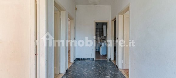 Apartamento T2 em Serravalle Pistoiese, Italy N.º 269618 8