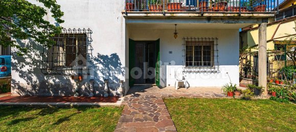 Apartamento T2 em Serravalle Pistoiese, Italy N.º 269618 2