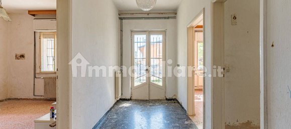 Apartamento T2 em Serravalle Pistoiese, Italy N.º 269618 7