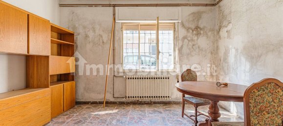 Apartamento T2 em Serravalle Pistoiese, Italy N.º 269618 10