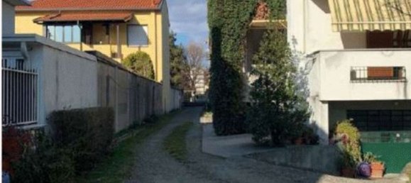 3-Zimmer Villa in Limbiate, Italy, Nr. 6229 18