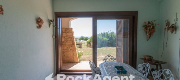 3 bedrooms Villa in Isola di Capo Rizzuto, Italy No. 298076 5