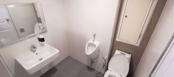 2 chambres Condo à Khlong Toei, Thailand No. 9825 3