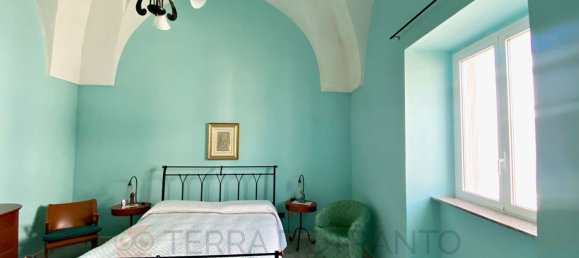 Дом с 6 комнатами в Sanarica, Италия № 196668 69