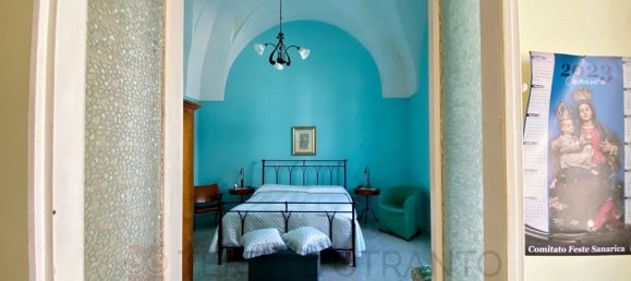 Дом с 6 комнатами в Sanarica, Италия № 196668 32