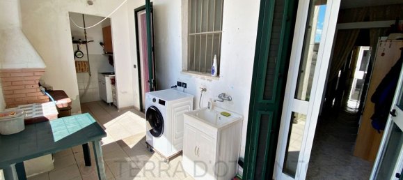 Дом с 6 комнатами в Sanarica, Италия № 196668 13