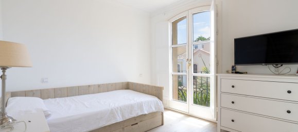 Adosado de 5 dormitorios en Marbella, Spain No. 233604 25