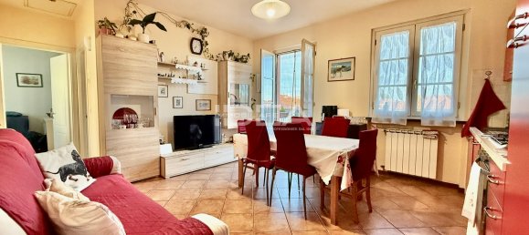 2 bedrooms Apartment in Lucca, Italy No. 329750 4