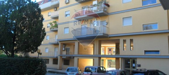 2 Schlafzimmer Wohnung in Caltanissetta, Italy, Nr. 42203 3