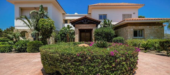 6 bedrooms Villa in Protaras, Cyprus No. 982 30