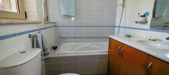 6 bedrooms Villa in Protaras, Cyprus No. 982 3