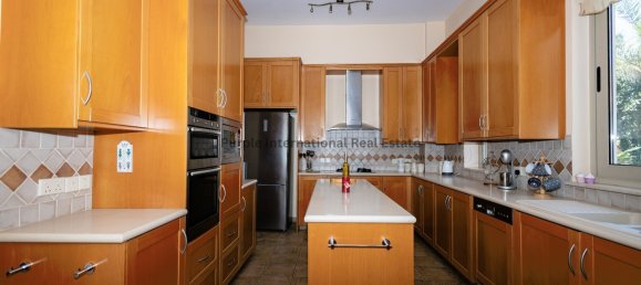 6 bedrooms Villa in Protaras, Cyprus No. 982 25