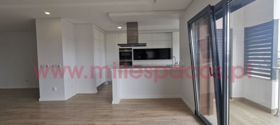 4 bedrooms Duplex in Montijo, Portugal No. 86206 10